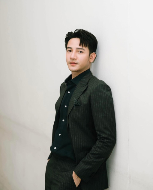 รอน ภัทรภณ ประวัติดารา