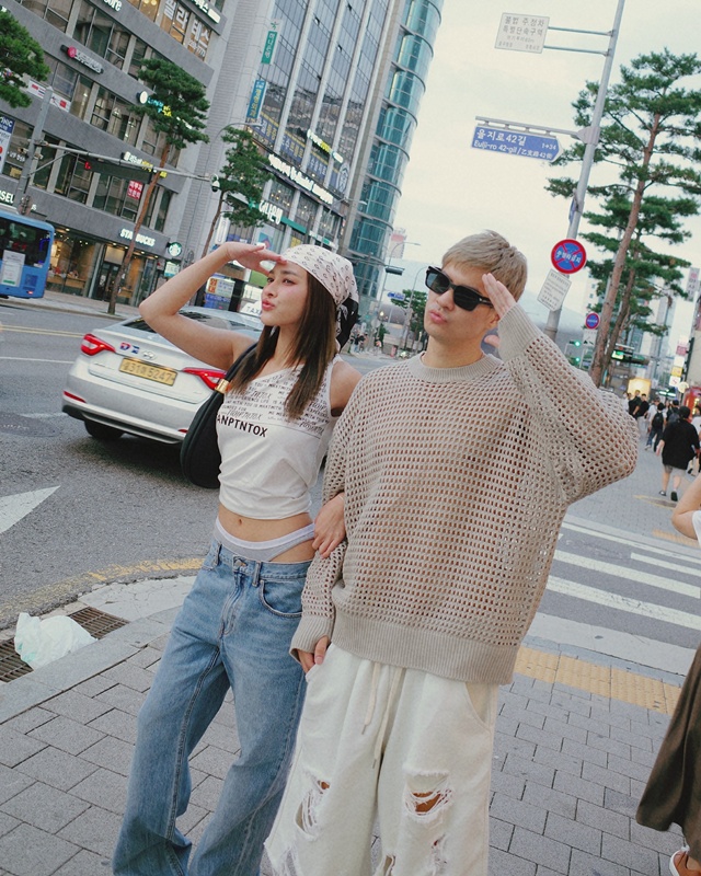 ปุ๊กลุก - ไมค์ ซื้อบ้านใหม่พร้อมเริ่มต้นครอบครัว