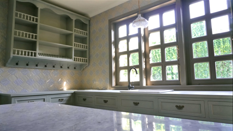 บ้าน ชมพู่ อารยา