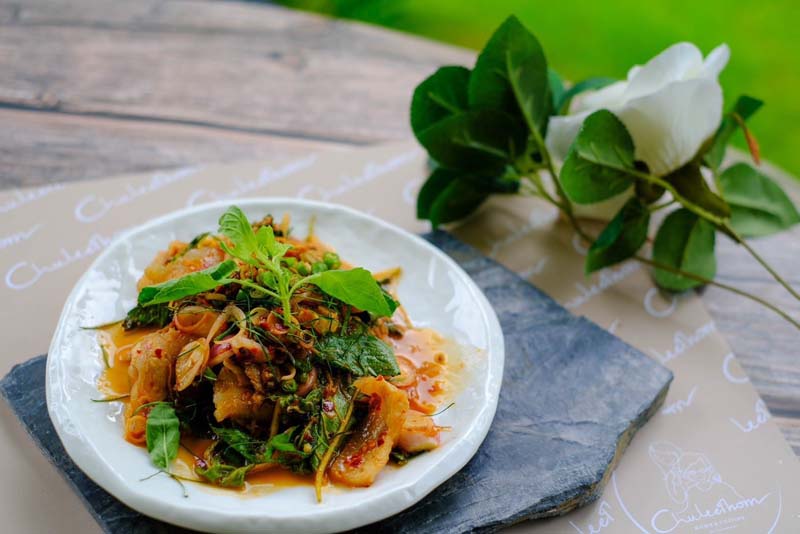 ร้านอาหารไทย-รามัญ ชุลีธร ย่านแบริ่ง