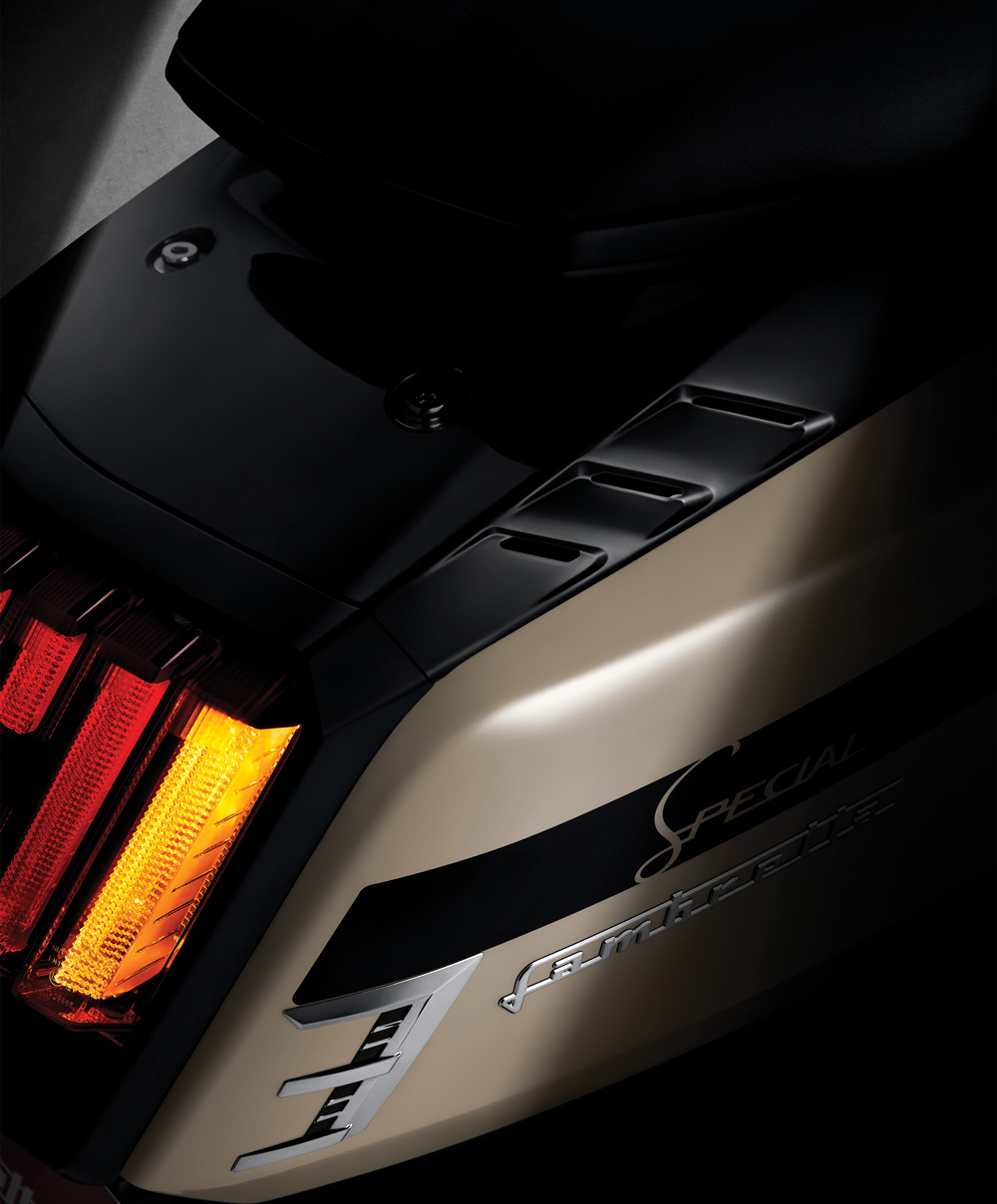 lambretta x300 special