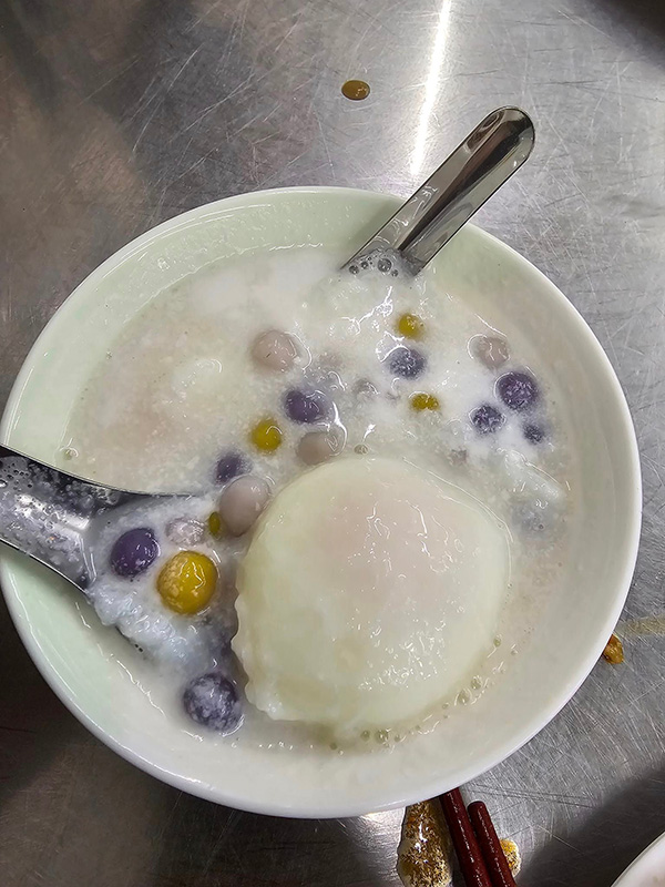 เฮียหวาน ข้าวต้มปลา