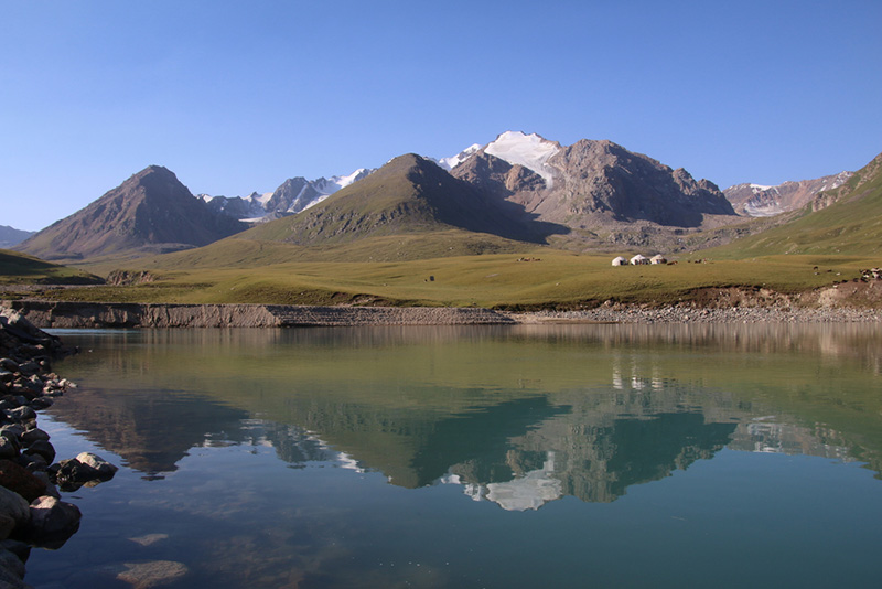 คีร์กีซสถาน ทะเลสาบซองกุล (Song-Kul)