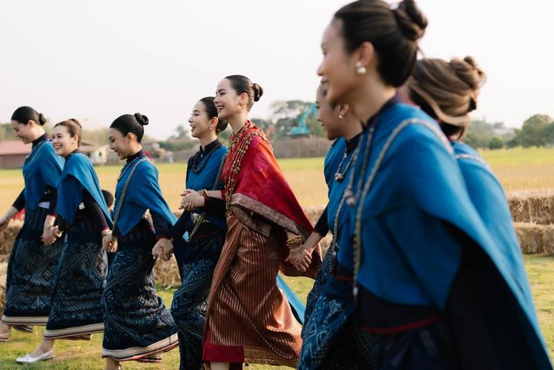 ญาญ่า อุรัสยา