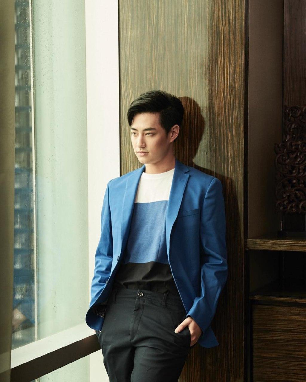 ครูหล่อ
