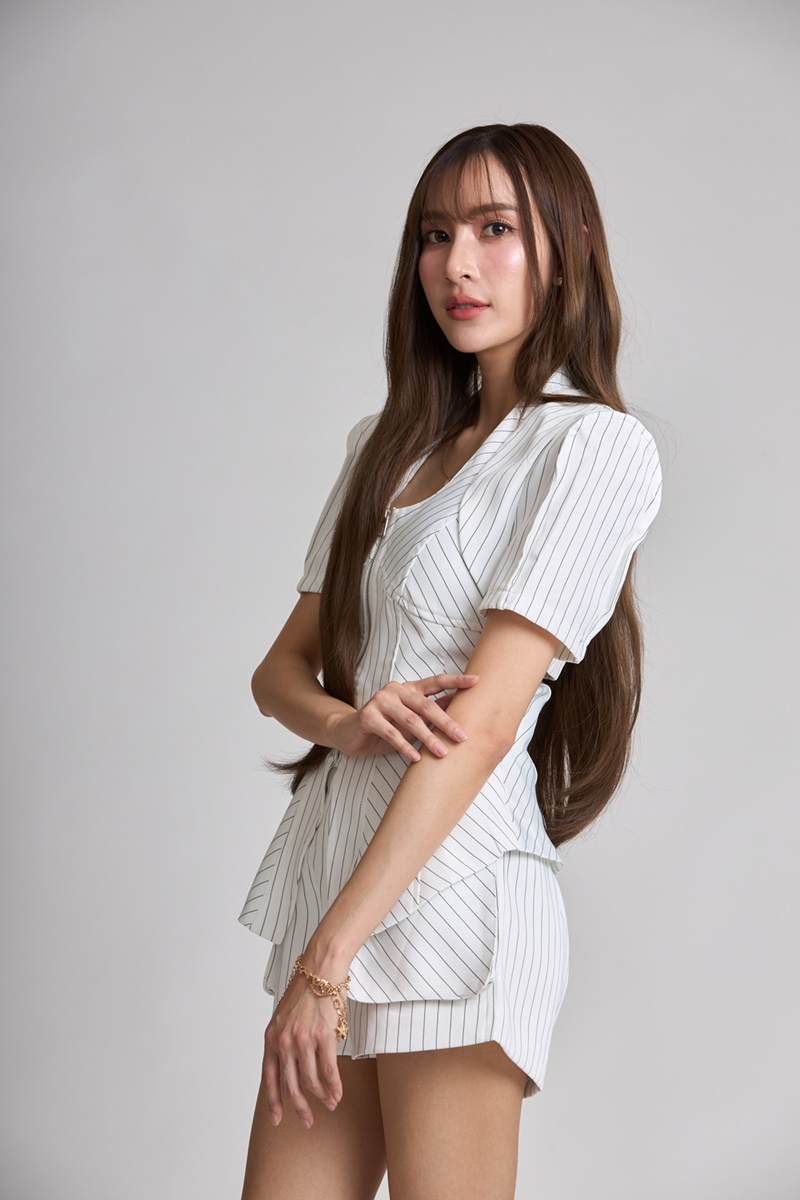  7 ประจัญบาน นักแสดง