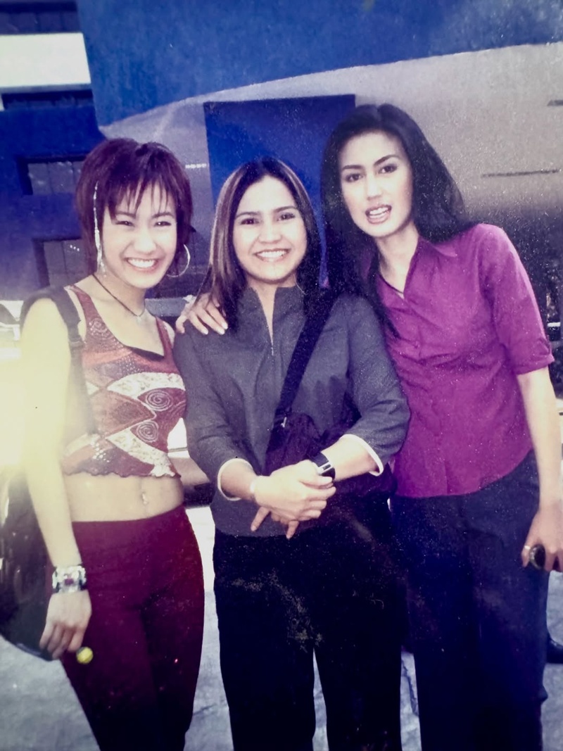 ตุ๊กตา อุบลวรรณ เด็บบี้ บาซู ปาน ธนพร