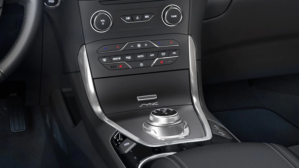 Ford S-Max Hybrid