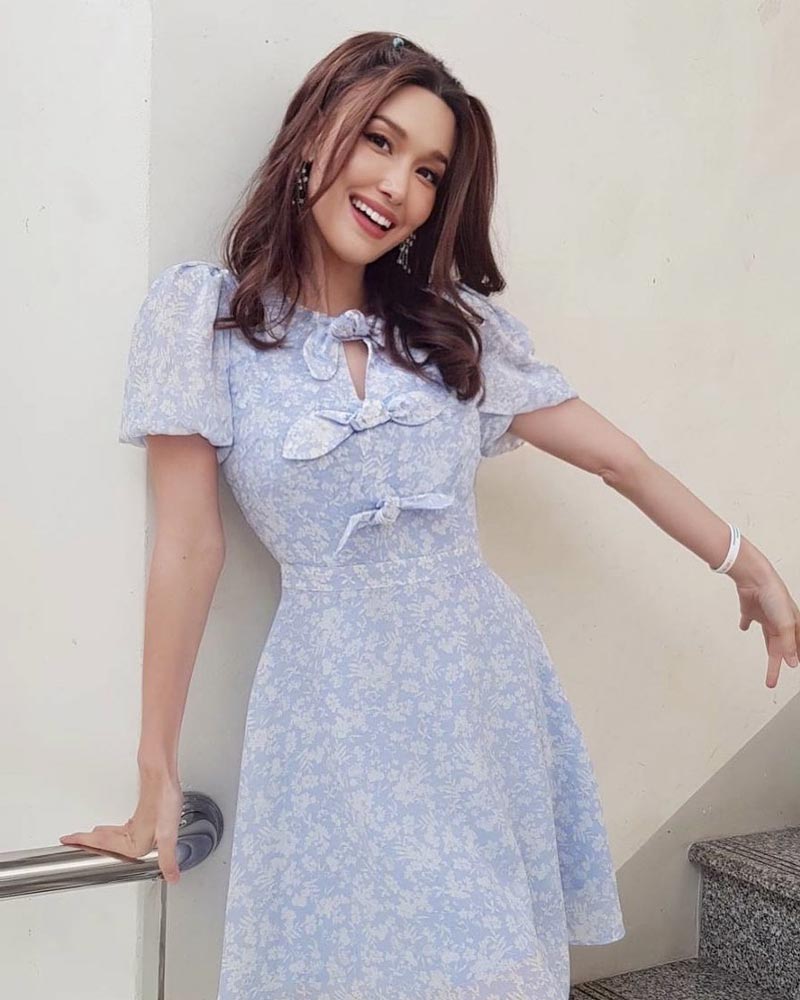 แจ็คกี้ ชาเคอลีน