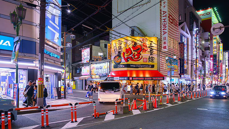 ขับรถเที่ยวญี่ปุ่น