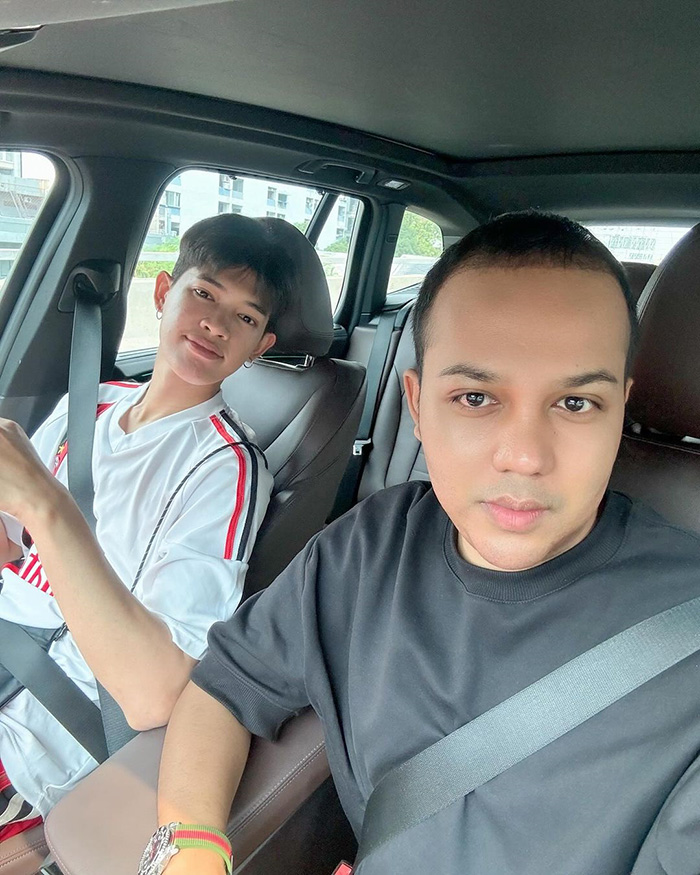 แพรรี่ ไพรวัลย์