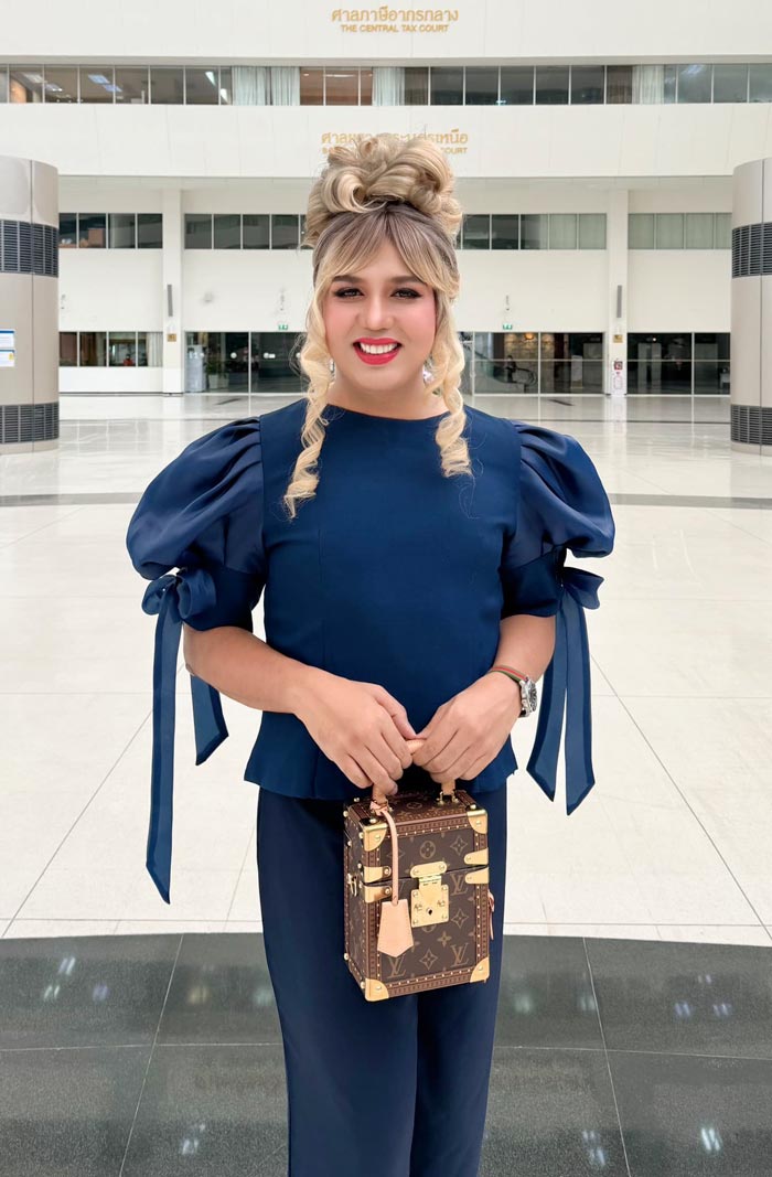 แพรรี่ ไพรวัลย์