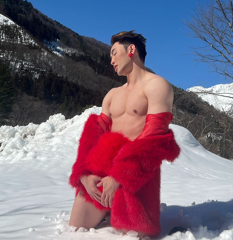 ดีเจมะตูม เตชินท์  