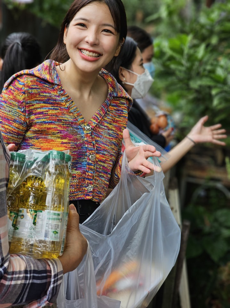 ย้อนที่มาความสนิท หมอบี อรอุ๋ง