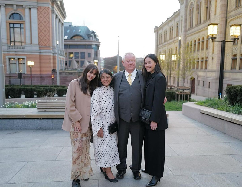 ญาญ่า อุรัสยา 