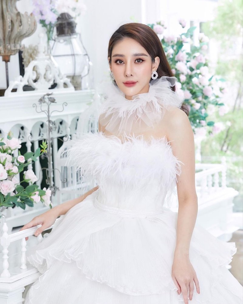 แตงโม นิดา