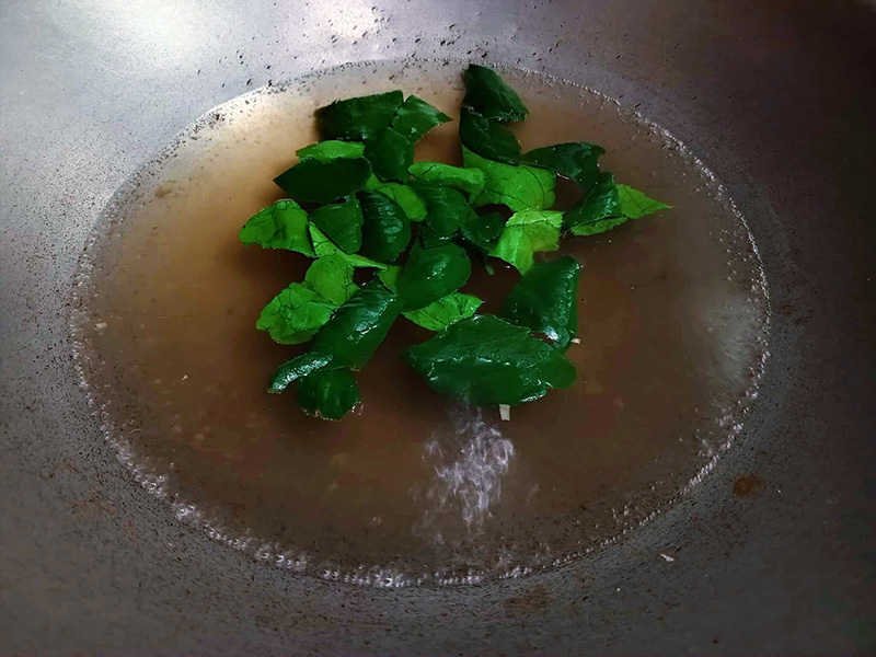 ขนมจีนน้ำยาป่าปลากระป๋อง สูตรขนมจีนน้ำยาป่า ขนมจีน ขนมจีนน้ำยา อาหารจานเดียว สูตรอาหาร