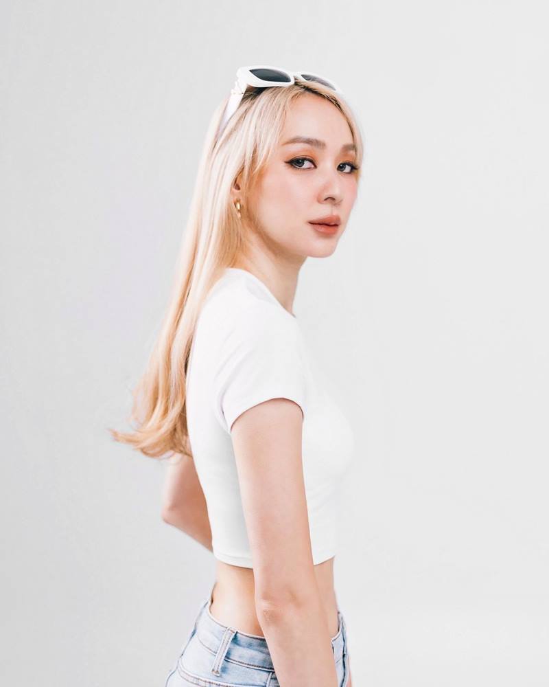 โฟร์ ศกลรัตน์ 