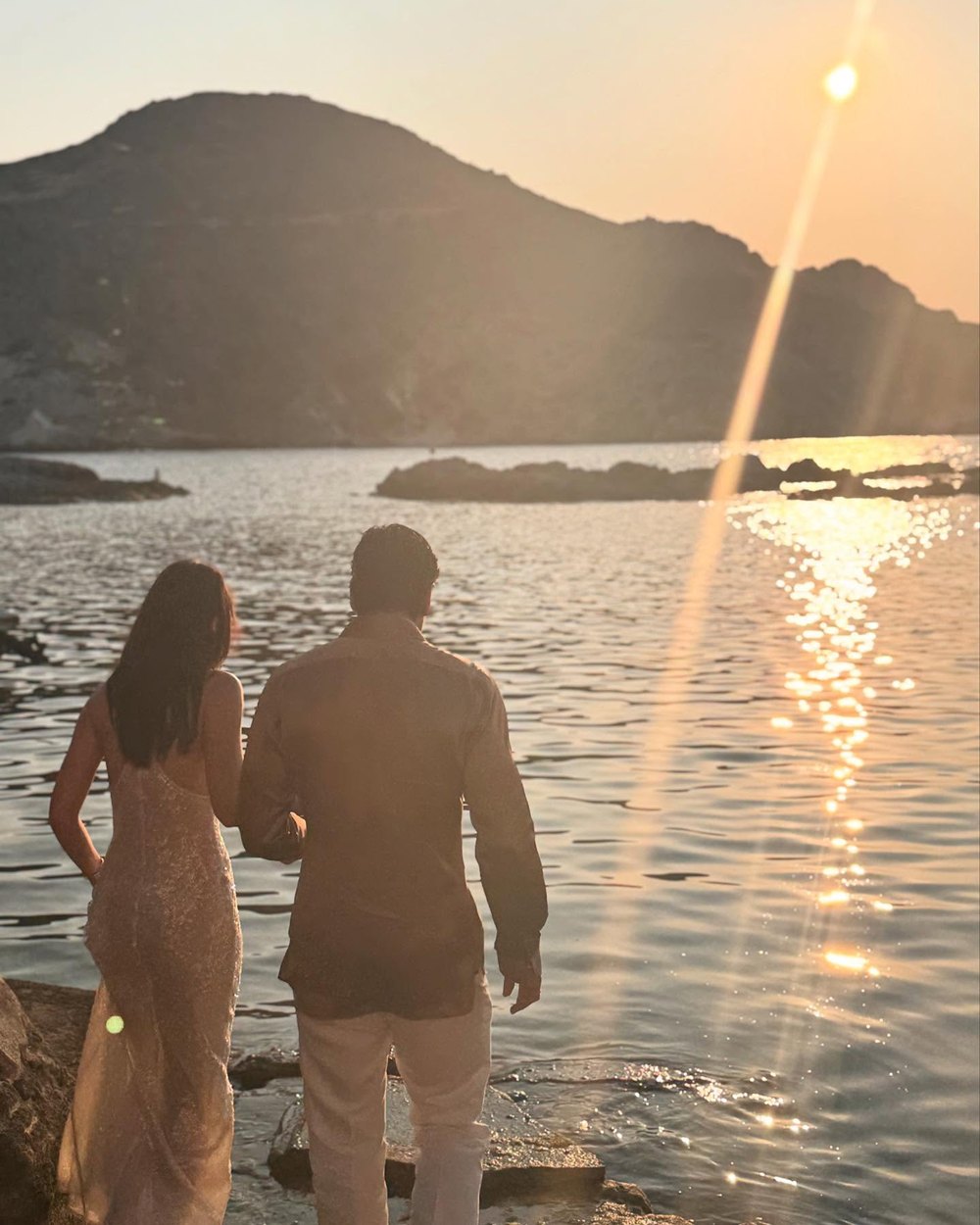 ณเดชน์ ญาญ่า หวานไม่ยั้ง ชอตนี้ทำกรี๊ดลั่น หรือจะถ่ายพรีเวดดิ้งแล้ว