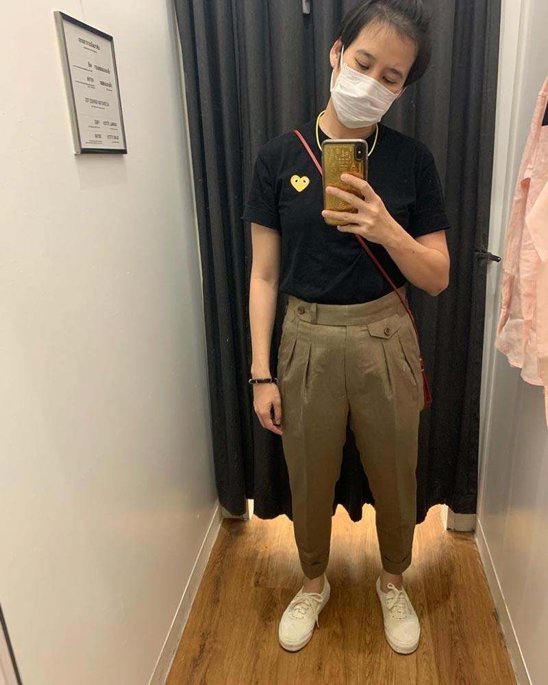 บุ้ง สะธี