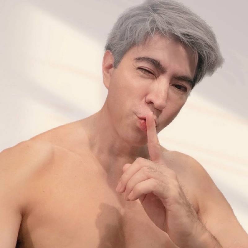 แซม ยุรนันท์