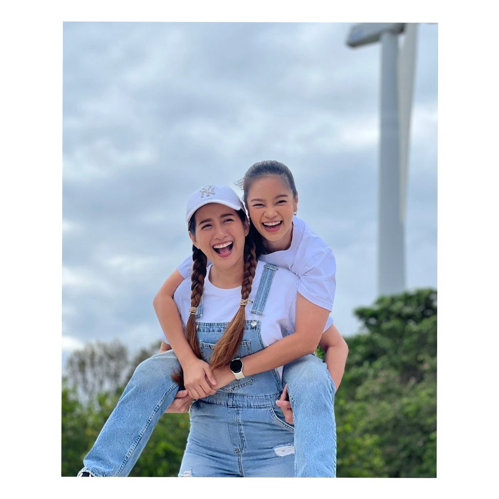 ม่วย นิธิตรา นก อุษณีย์