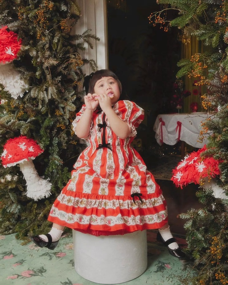 ชมพู่ อารยา