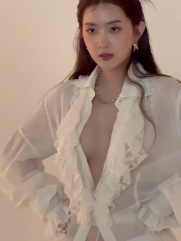 เบียร์ เดอะวอยซ์ Photobook