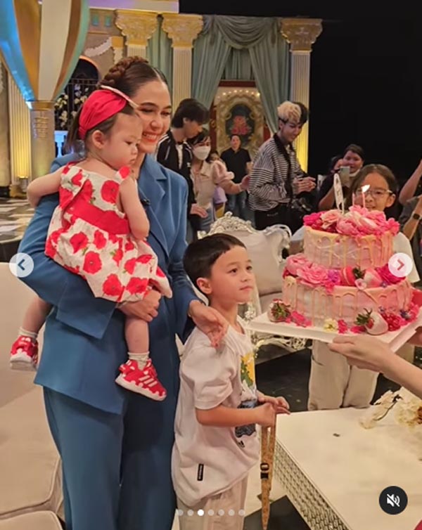 วันเกิด ชมพู่ อารยา