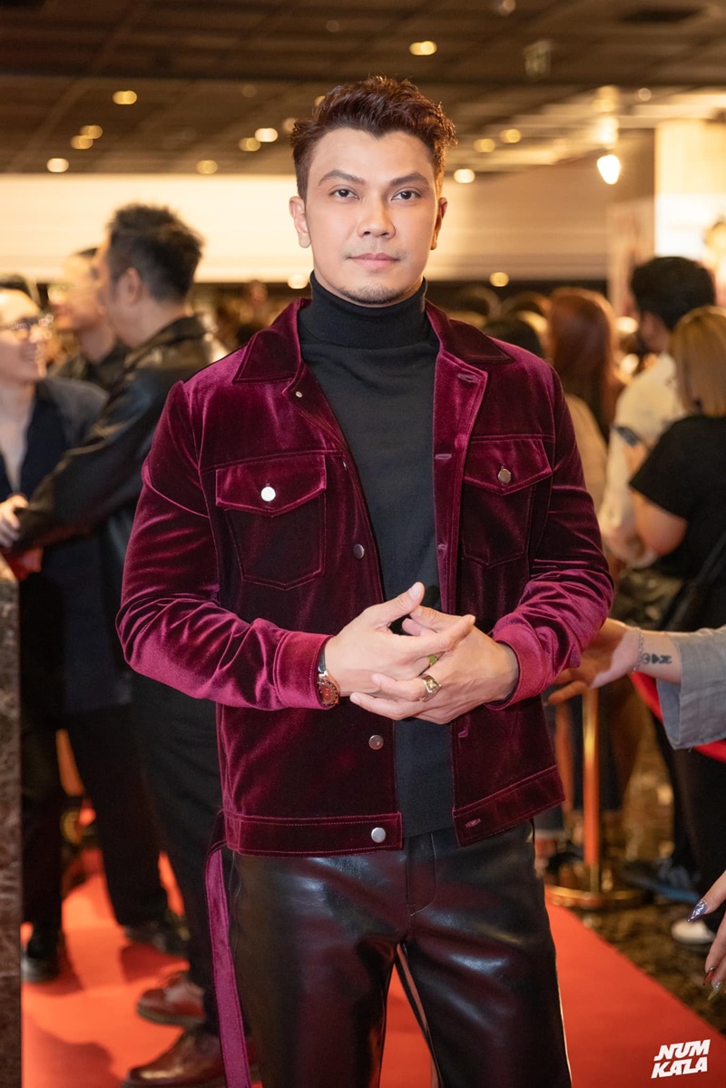 หนุ่ม กะลา