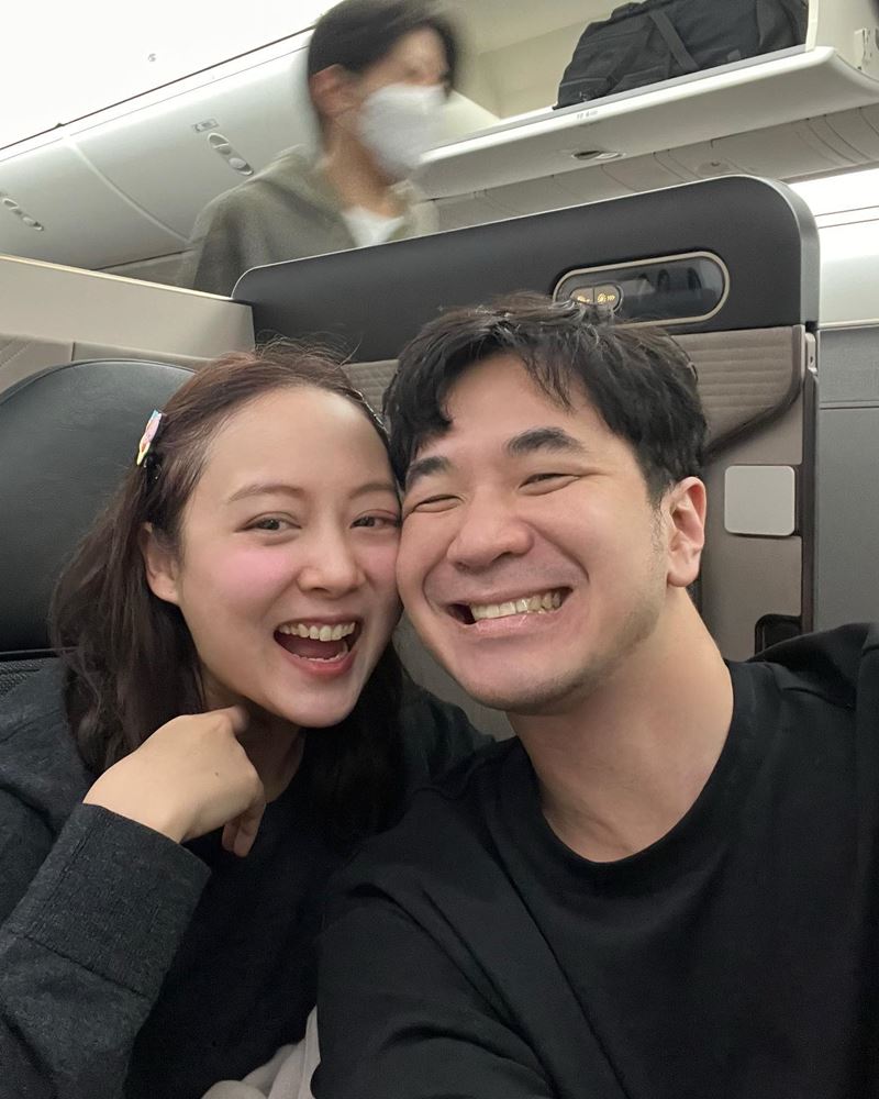 ซาแซง - แสตมป์ อภิวัชร์