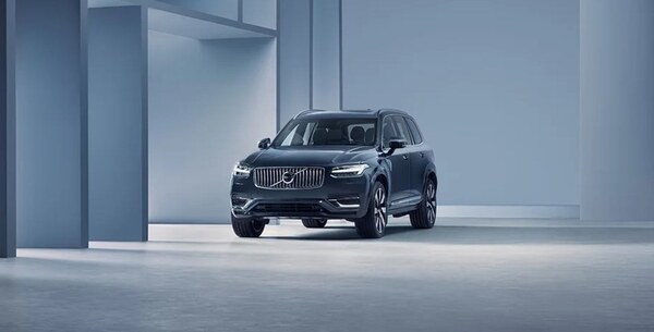 Volvo xc90 online price hybrid