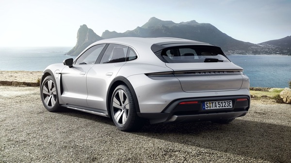 Porsche taycan store sportback