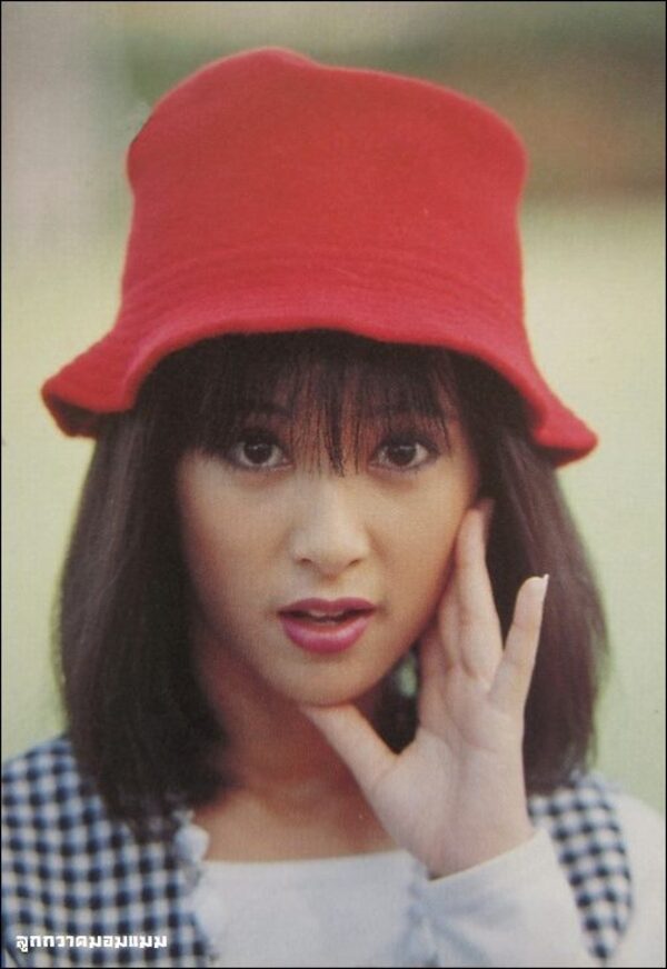 ต่าย สายธาร พัฒนาการความสวย อดีตถึงปัจจุบัน หน้าเด็กไม่มีเปลี่ยน