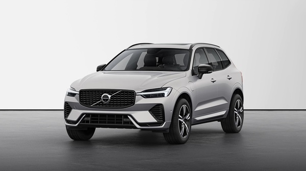 Volvo xc60 outlet hybrid 2022