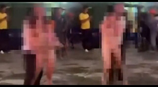 ทำร้ายผู้โดยสาร