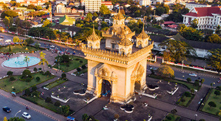 เที่ยวลาว