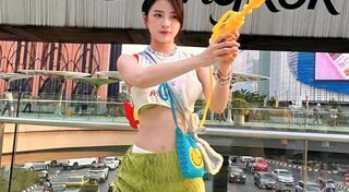 ดีเจสาวหน้าตาดี