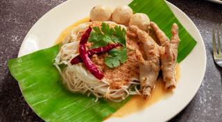 ขนมจีนน้ำยา