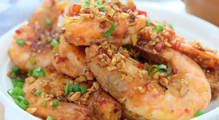 กุ้งคั่วเกลือ