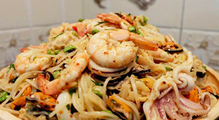 ยำขนมจีน