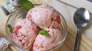 ไอศกรีมผลไม้