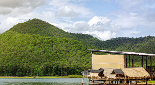 ที่เที่ยวลำพูน