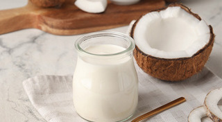 โยเกิร์ต