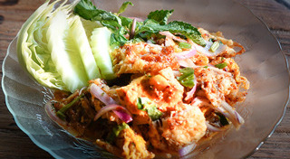 น้ำตกหมู