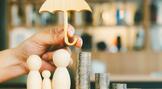 ลดหย่อนภาษี