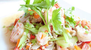 ยำไข่เค็ม