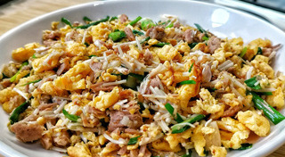 สลัดทูน่า