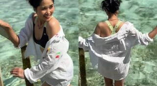 ดาราชุดว่ายน้ำ