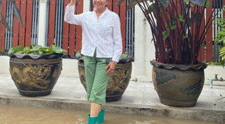 แม่แก้ว ณเดชน์